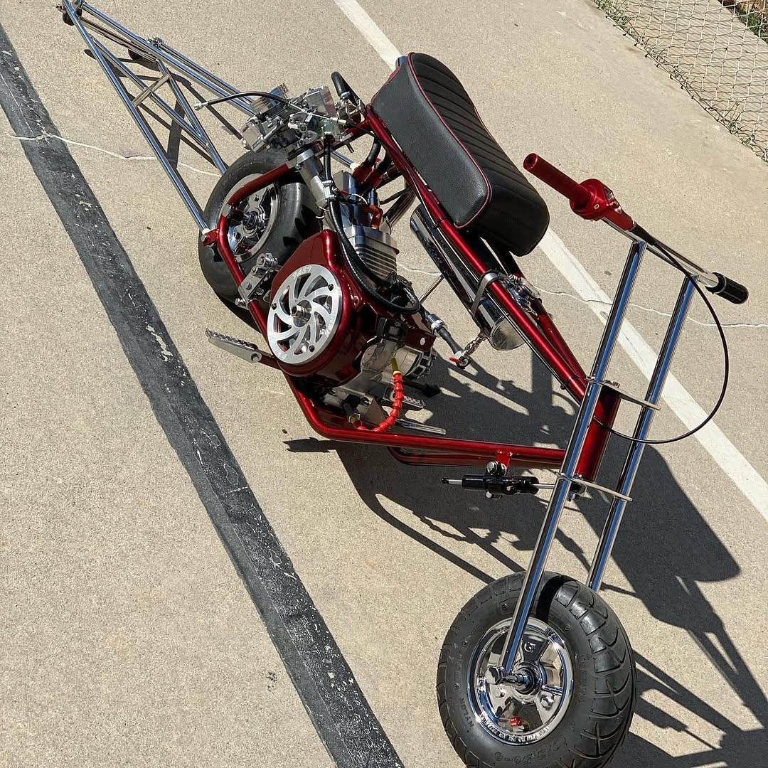 Mini Bike Drag wheelie